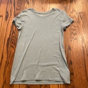 GAP Women's Soft Green Short Sleeve Tee
